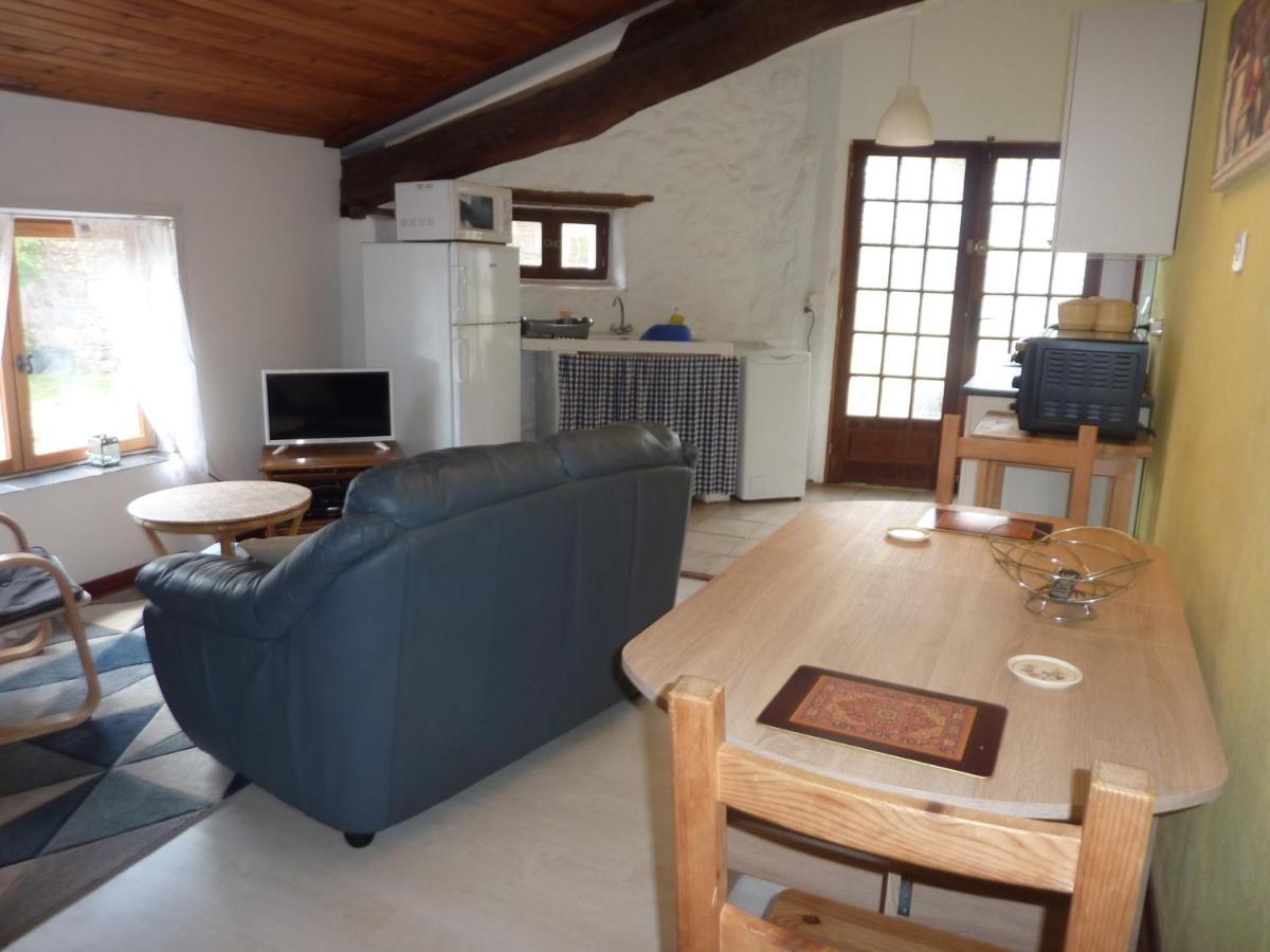 Apartament La Metairie Parthenay Zewnętrze zdjęcie